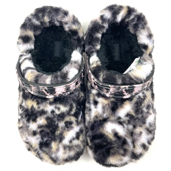 Crocs Classic Fur Sure Clogs Fuzzy Slippers House Shoes Women’s Size 7 8 9 - Picture 2 of 4